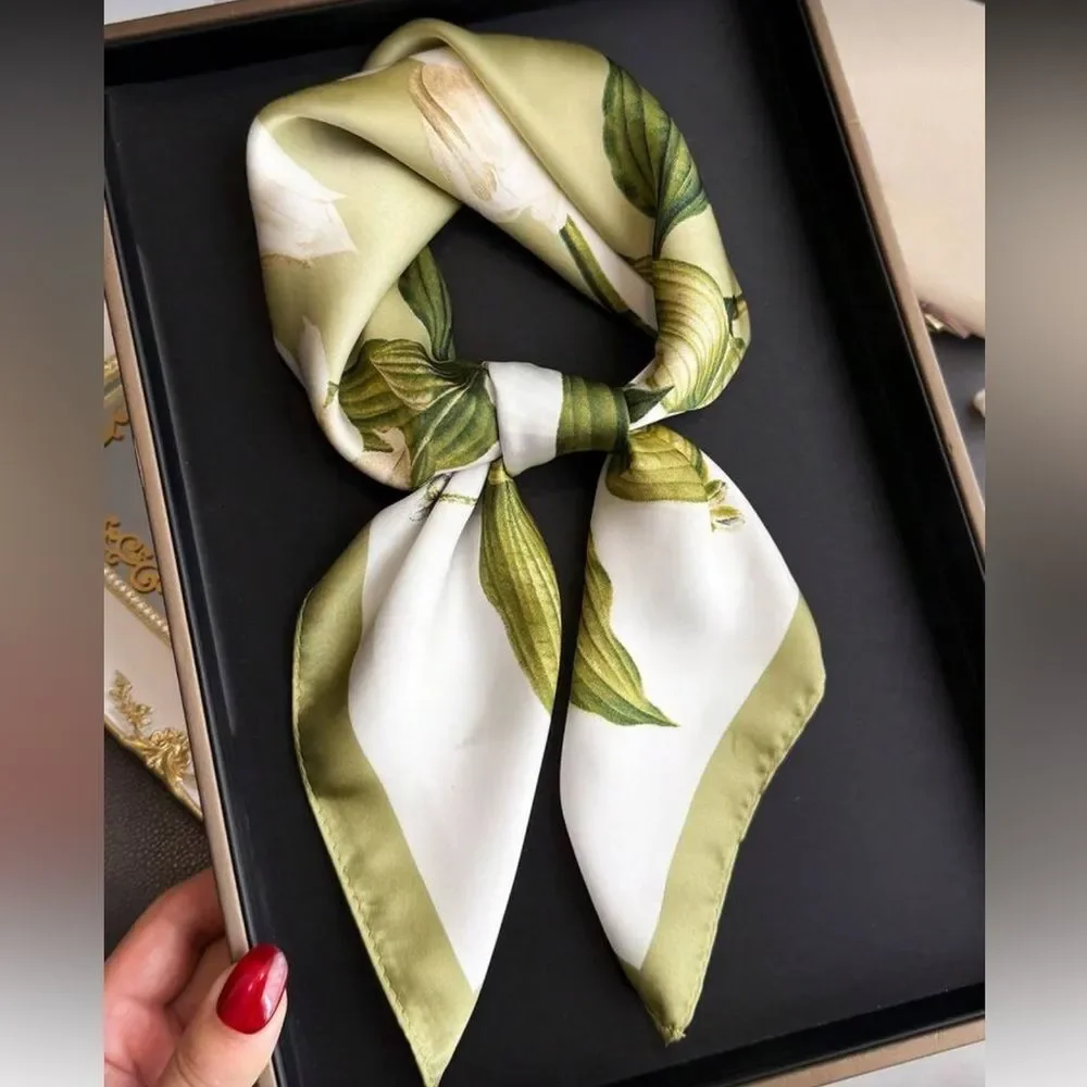 Floral Green Scarf S96